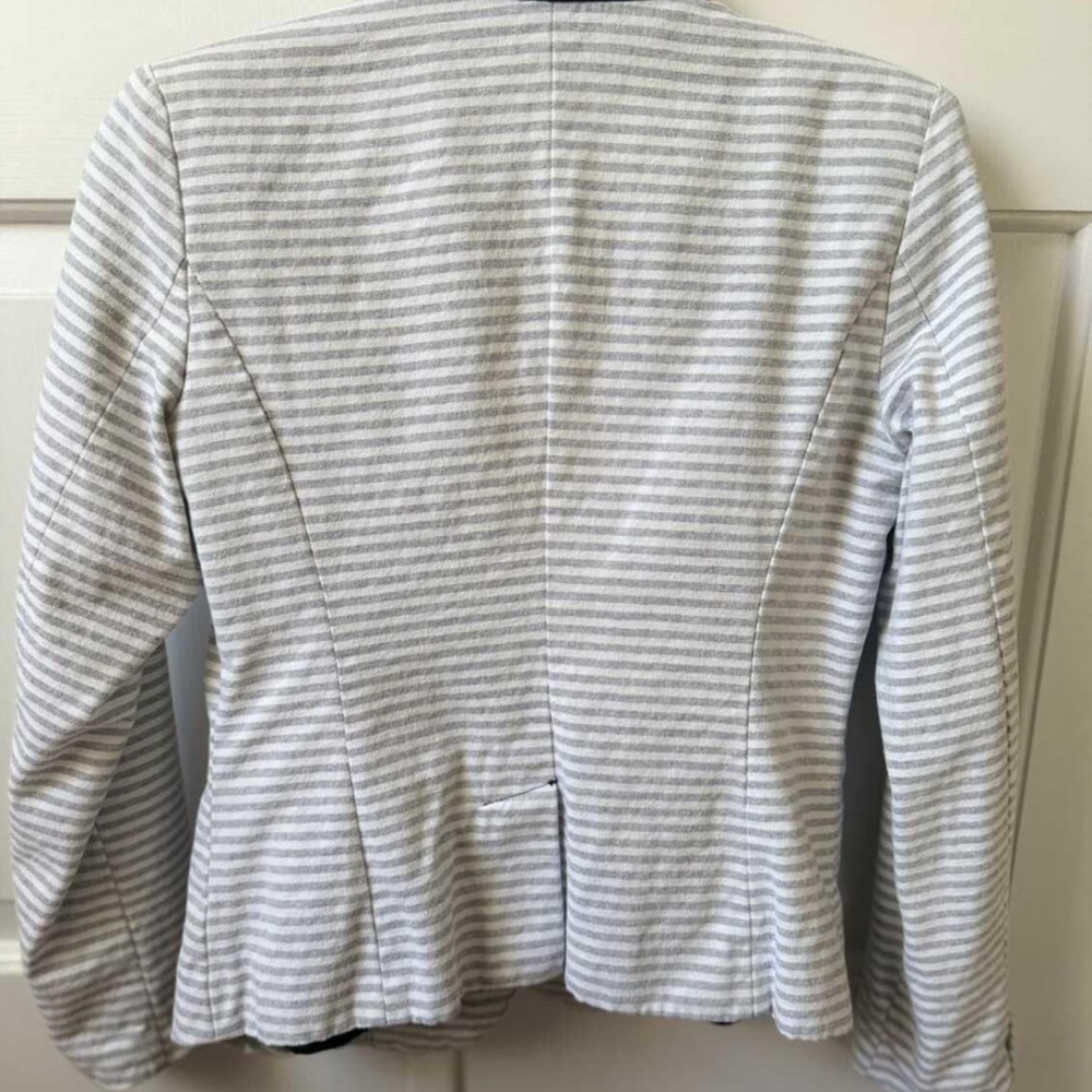 Merona Women's Gray and White Striped Blazer - Picture 3 of 4